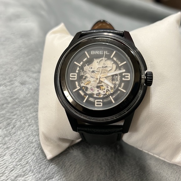 Breil self wind leather band watch:stolen - Picture 2 of 13